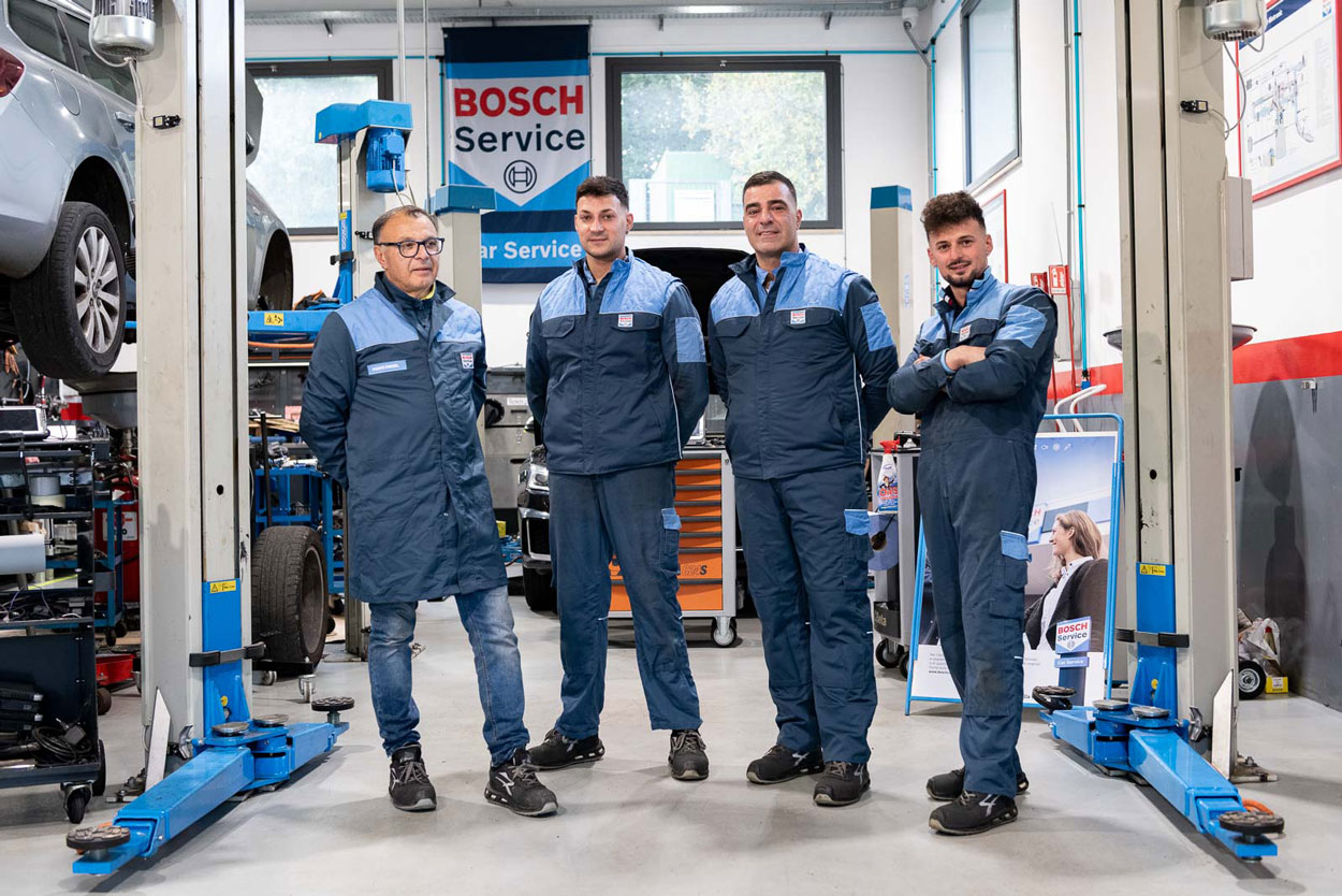 Foto Marco Fontana Officina Punto Diesel Specializzati Gruppo Team